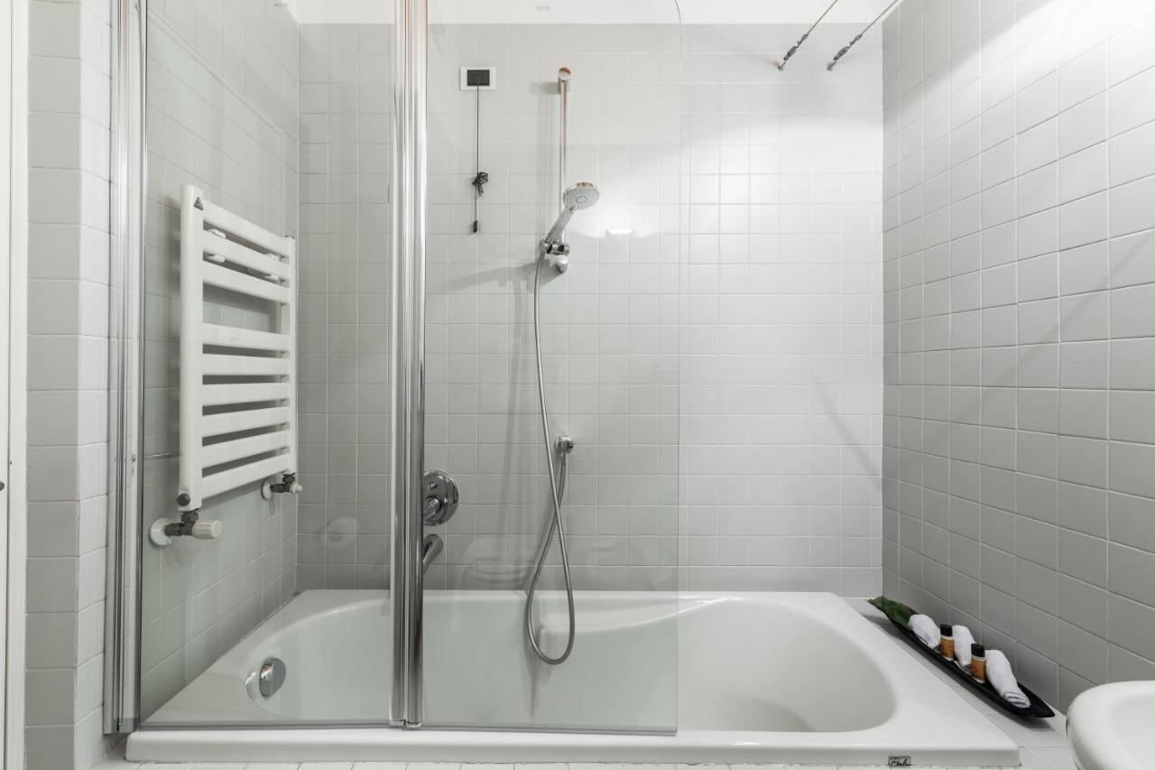 Apartamento A Casa Nuccia Mansarda Como Exterior foto