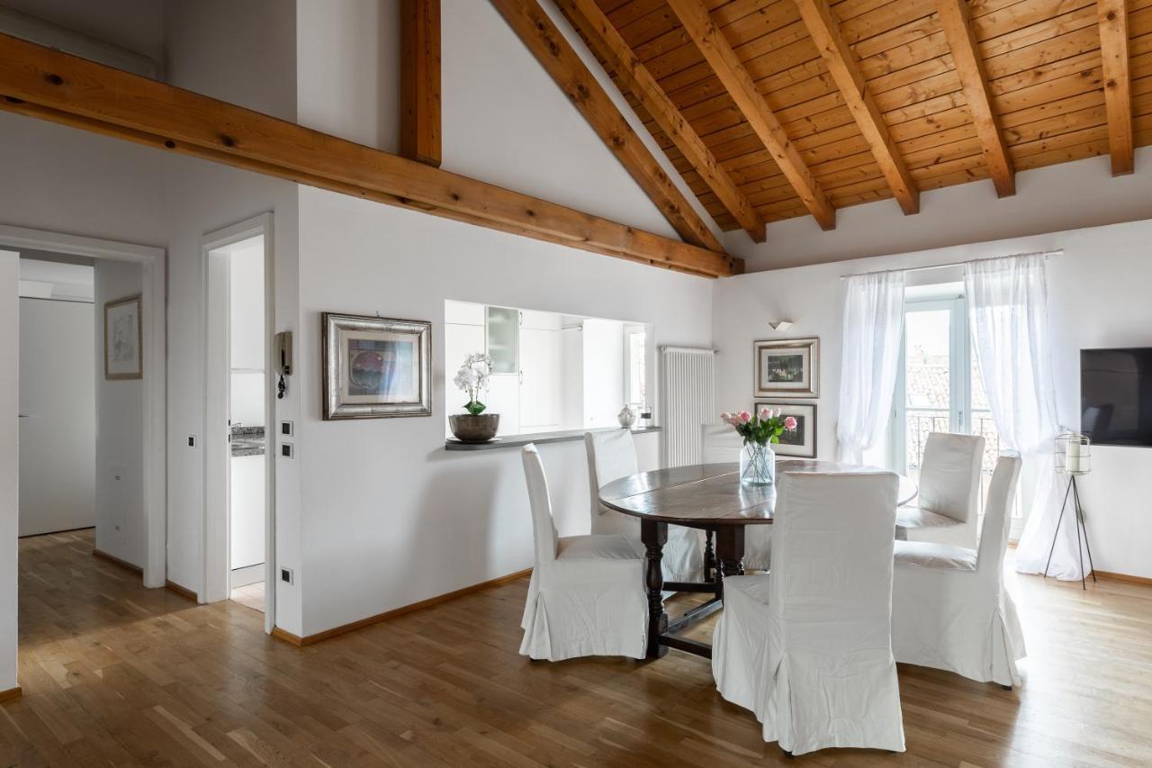 Apartamento A Casa Nuccia Mansarda Como Exterior foto